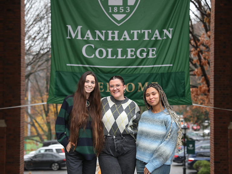 Caroline King, Emilia O'Neill and Calissa McNeely