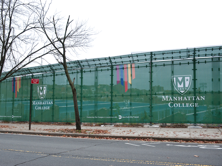 Manhattan College Parkway