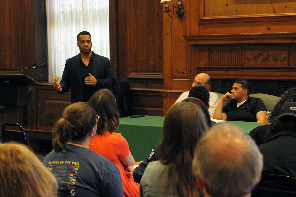 Veterans talk at a panel discussion