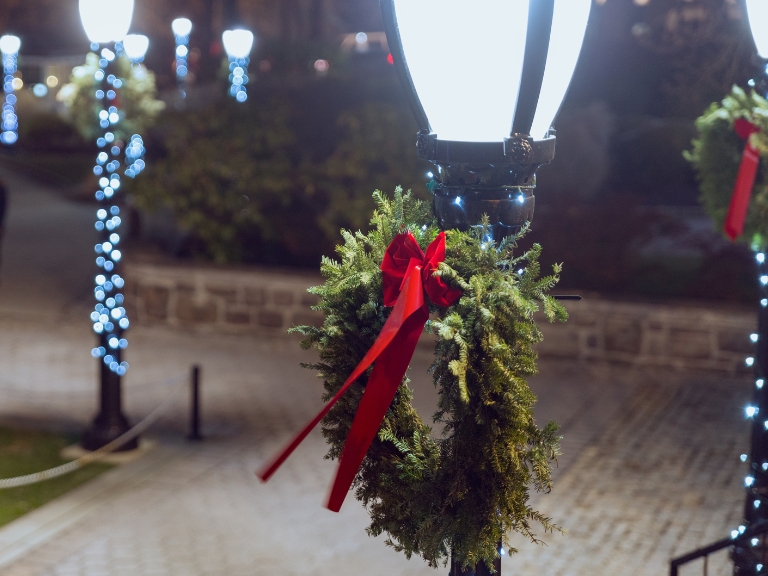 Christmas wreath on campus