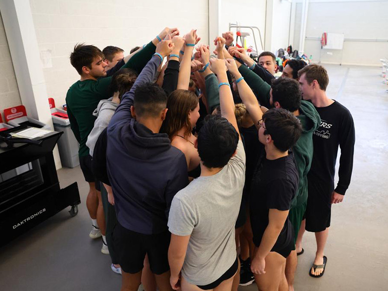 Photo of 2024 Manhattan College Swimming and Diving Team