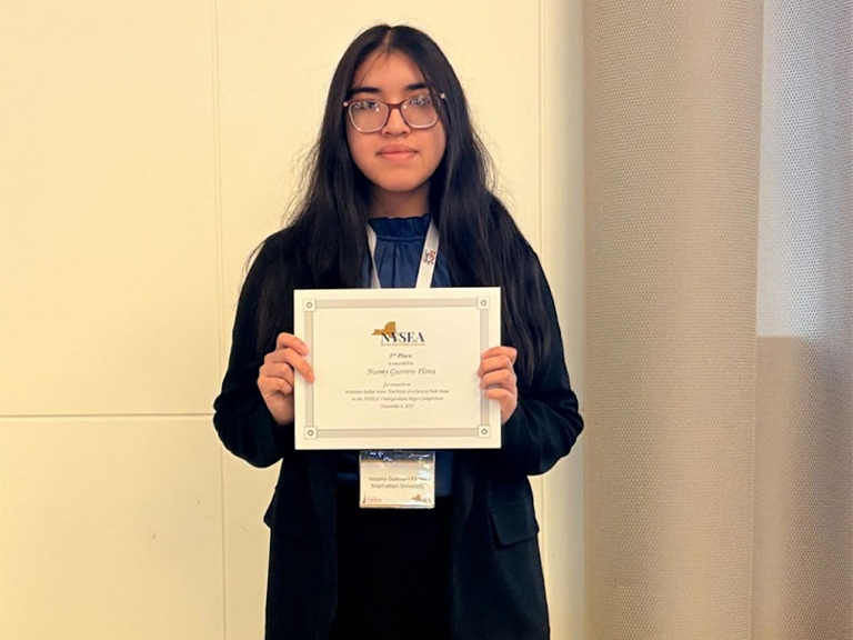 Image of Naomy Guerrero Flores